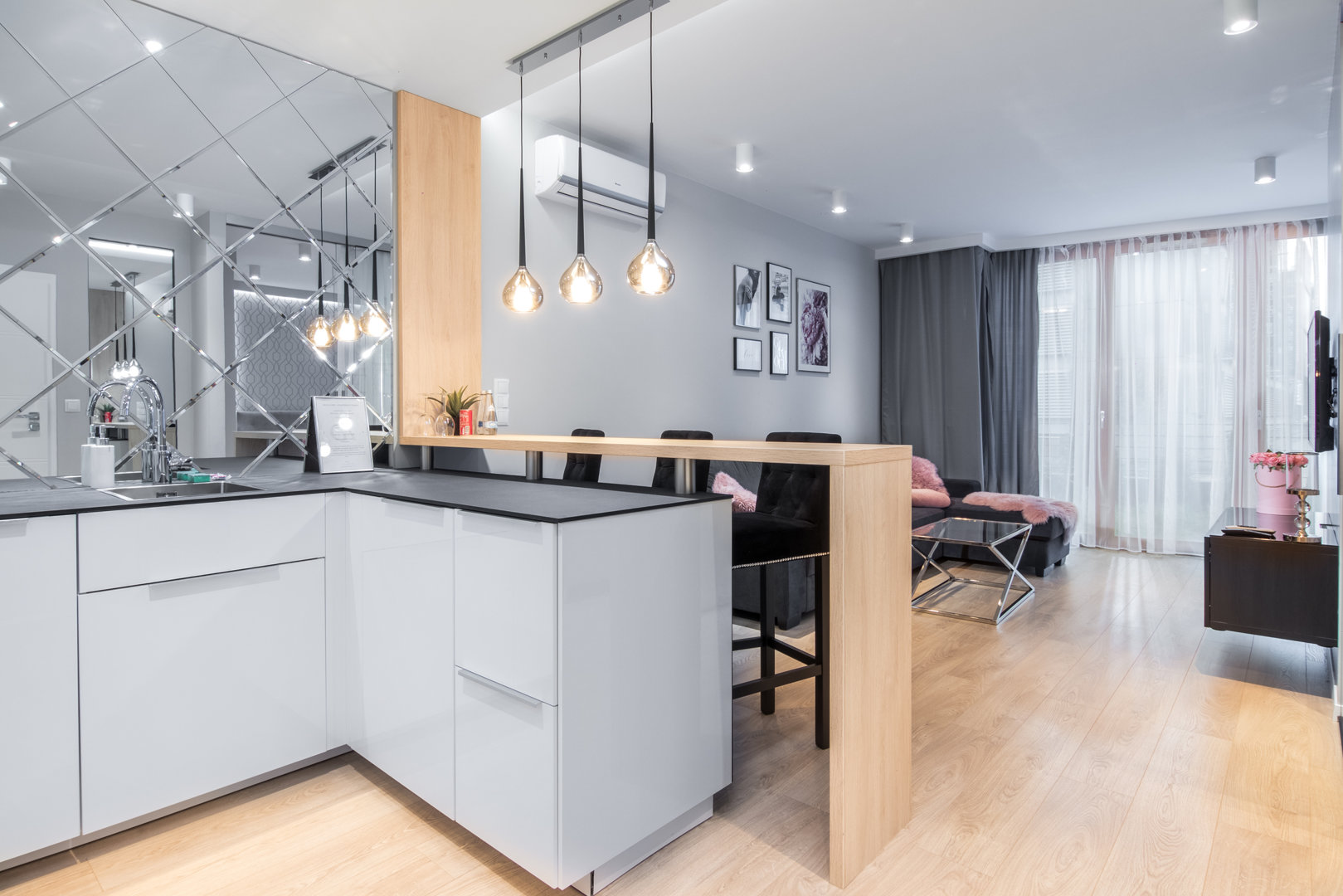 GA Luxury Apartments - Zdjęcie 3